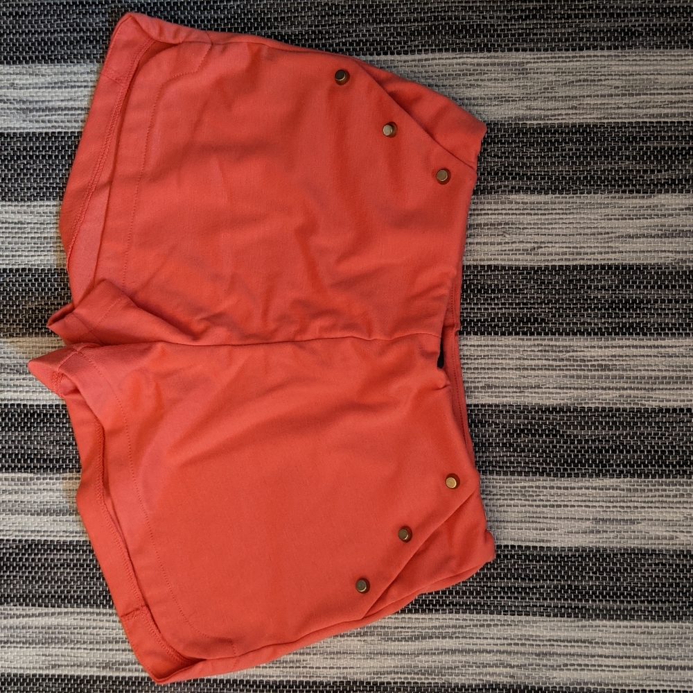 Mini shorts